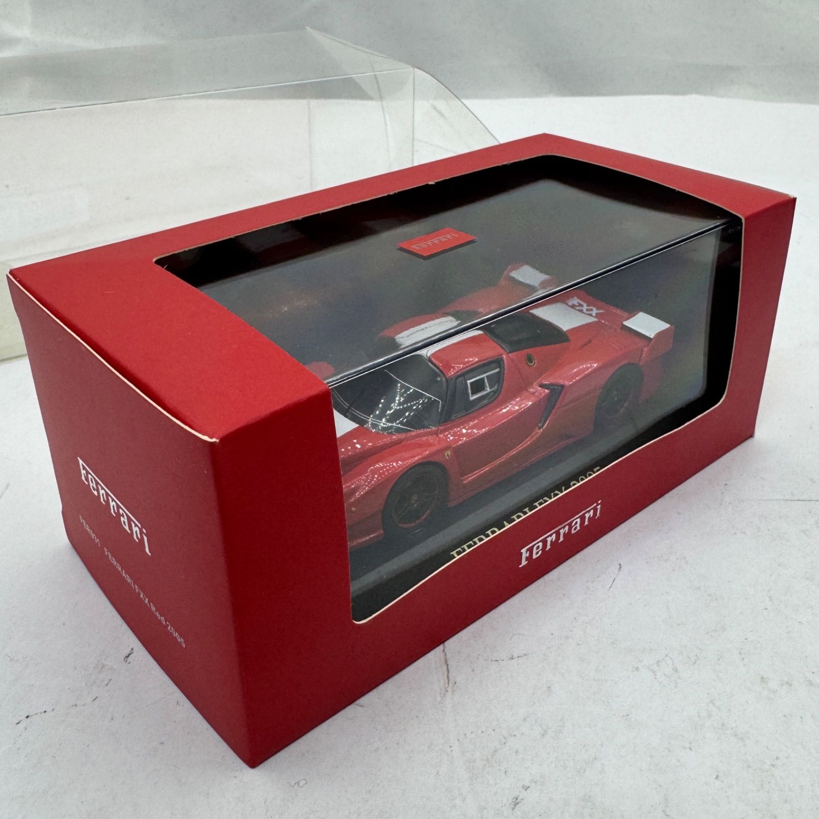 Ferrari FXX 2005 赤色 ミニカー ケース付き IXO 1/43 フェラーリ FXX 2005 ダイキャスト ミニカー レッド 箱