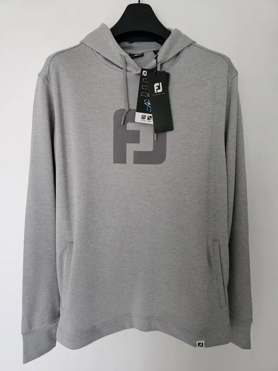 プルオーバー フード