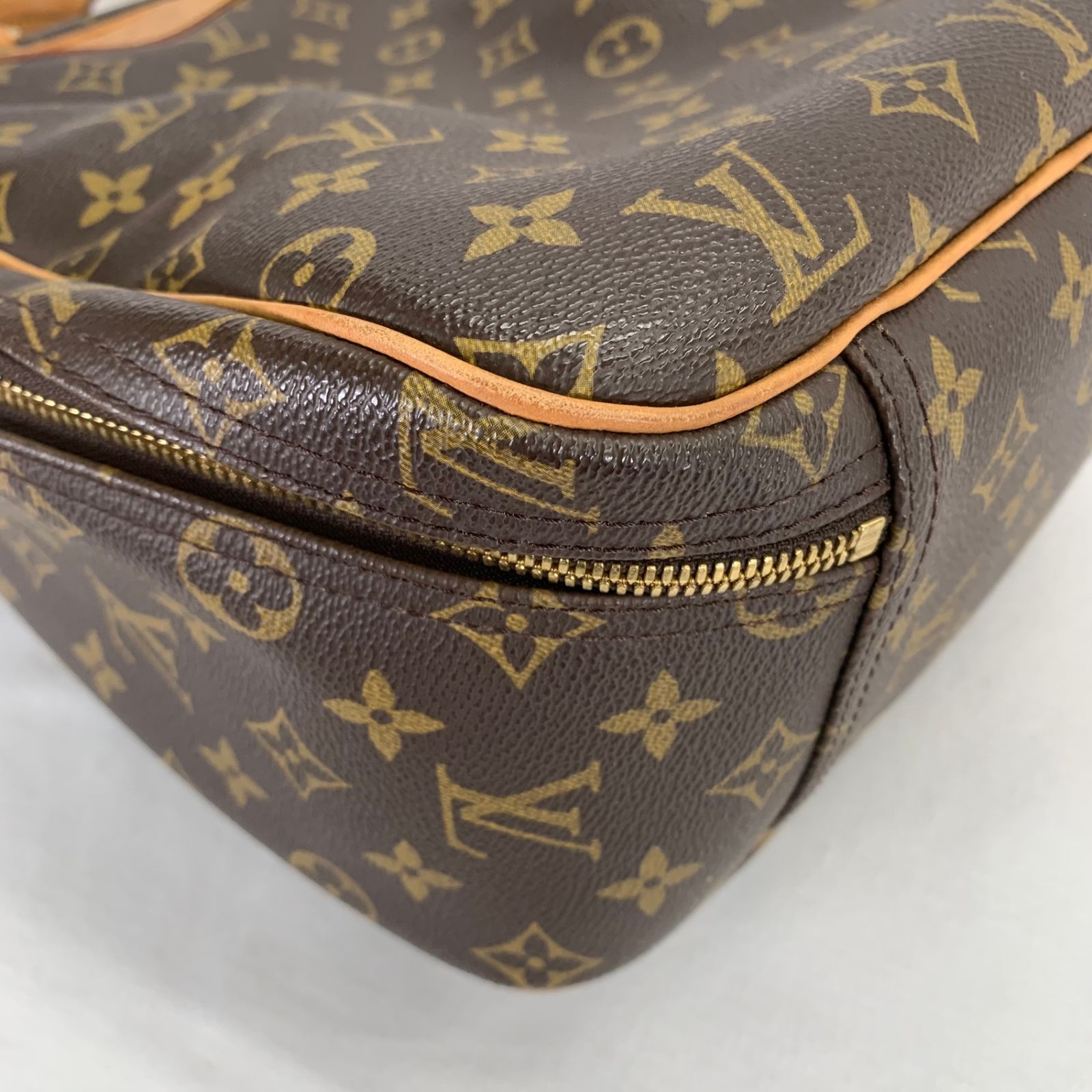 LOUIS VUITTON ルイヴィトン エクスキュルシオン ハンドバッグ LOUIS VUITTON ルイヴィトン エクスキュルシオン ハンドバッグ