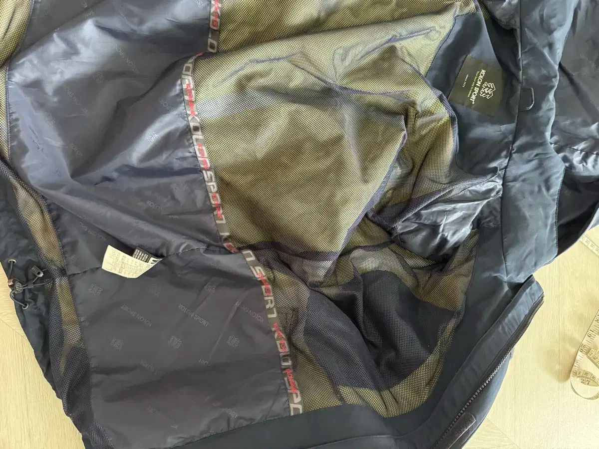 ウィンドブレーカー アウター