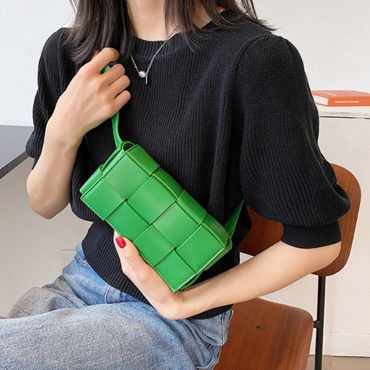 編み込み バッグ ショルダーバッグ レディース PUレザー