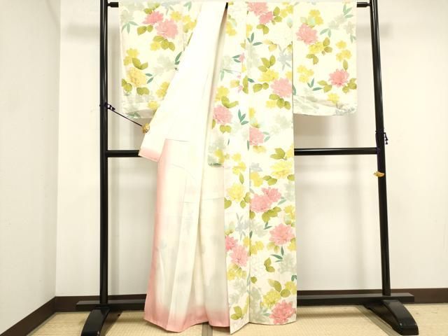 平和屋着物●上質な小紋　雲取り格子梅文　暈し染め　金彩　正絹　逸品　DAAZ0661ps 平和屋着物○上質な小紋 雲取り格子梅文 暈し染め 金彩