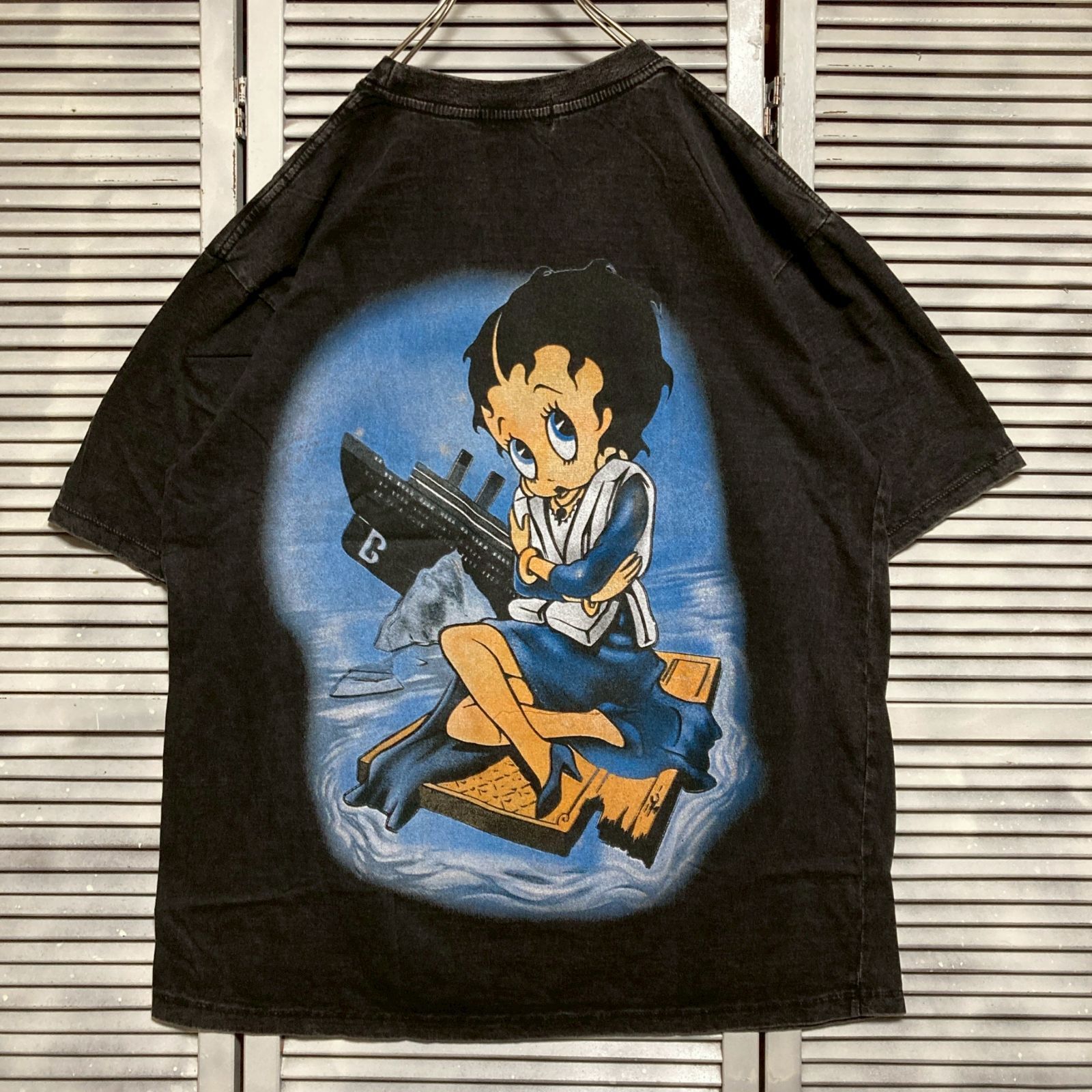 BKCQ キャラ Tシャツ ビンテージ 古着 黒 タイタニック TITANIC ベティ 