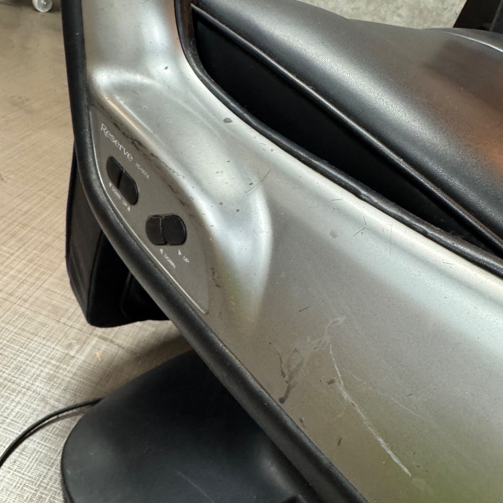 【中古】タキガワ 滝川（ダークブラウン）』シャンプーチェアーRS-001A 新品】滝川 シャンプー椅子 『リザーブ RS-001EX』 - 美容機器