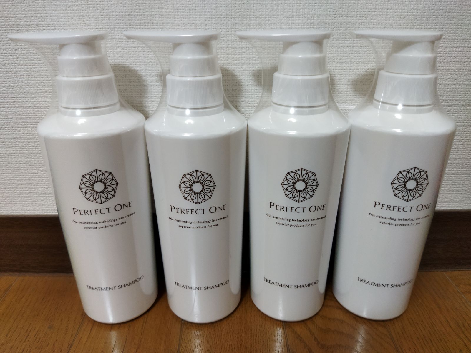 Amazon | パーフェクトワン トリートメントシャンプー 400ml