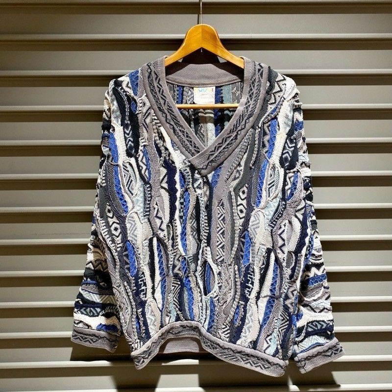 COOGI 立体 Vネック 3Dニット コットン 大きいサイズXL マルチカラー 90s オーストラリア製 COOGI 3D 立体編み コットン ニット