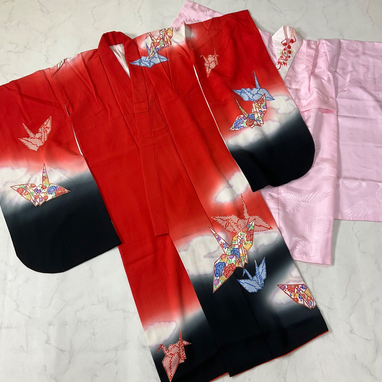 ◇kimono+one◇美品◇7歳くらい用◇子供着物◇正絹◇刺繍半衿付き