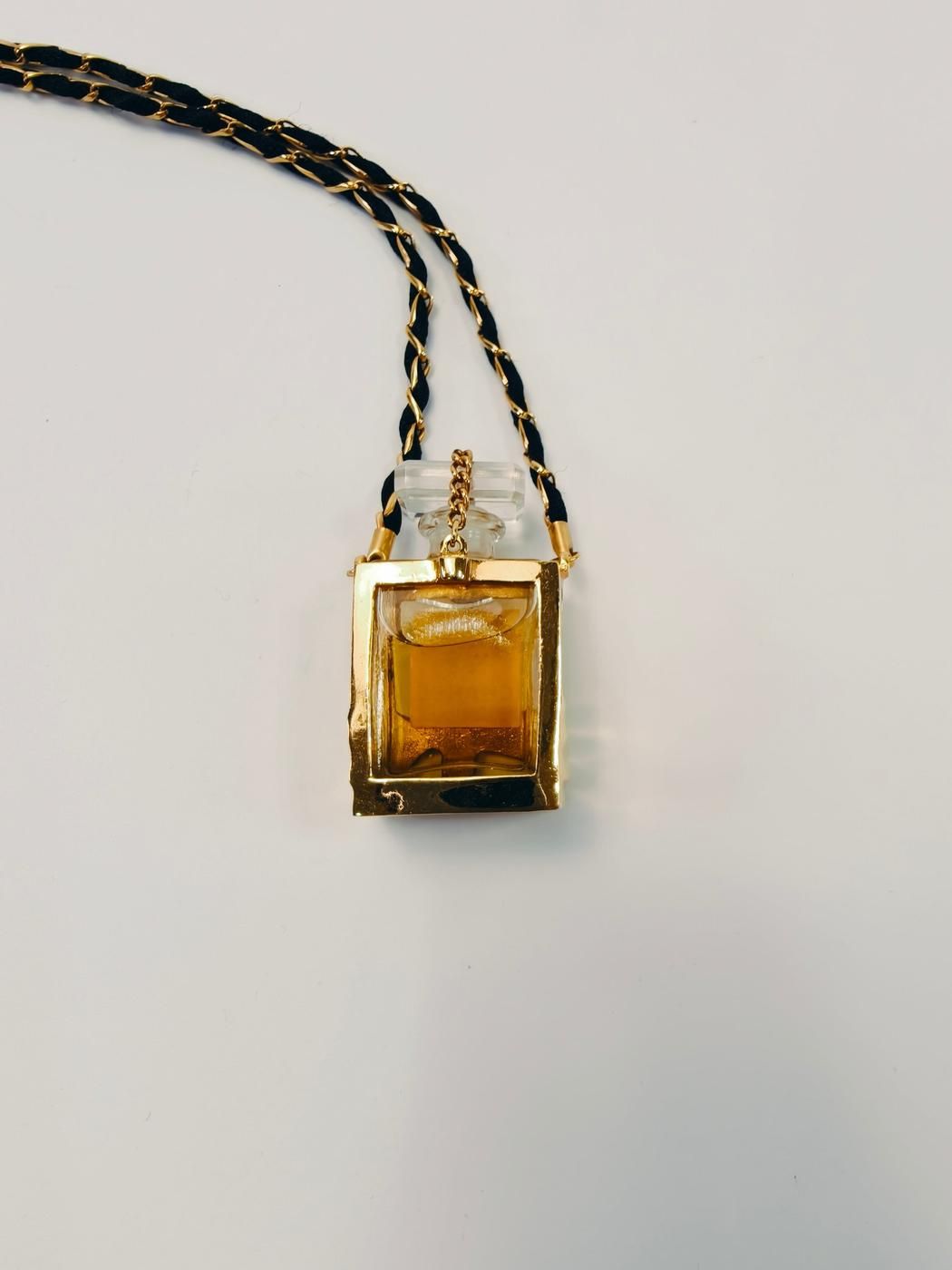CHANEL No5 リボンケース 香水ボトル ネックレス ゴールド 9754 CHANEL シャネル No5 リボンケース パフュームボトル 香水ボトル