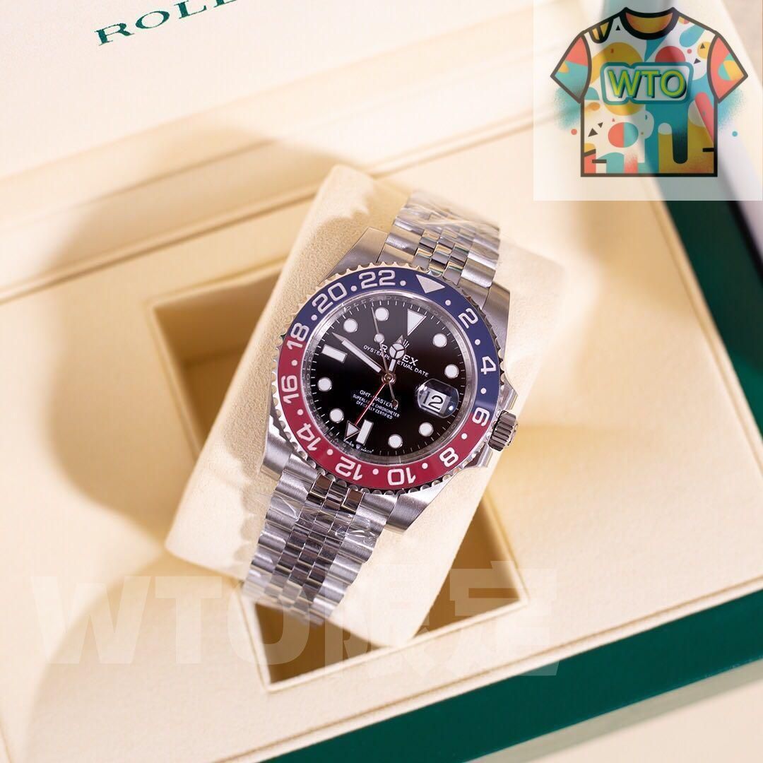 RADO ラドー　自動巻き時計 カットガラス時計　シルバー　クラシックウォッチ RADO ラドー 自動巻き時計 カットガラス時計 シルバー