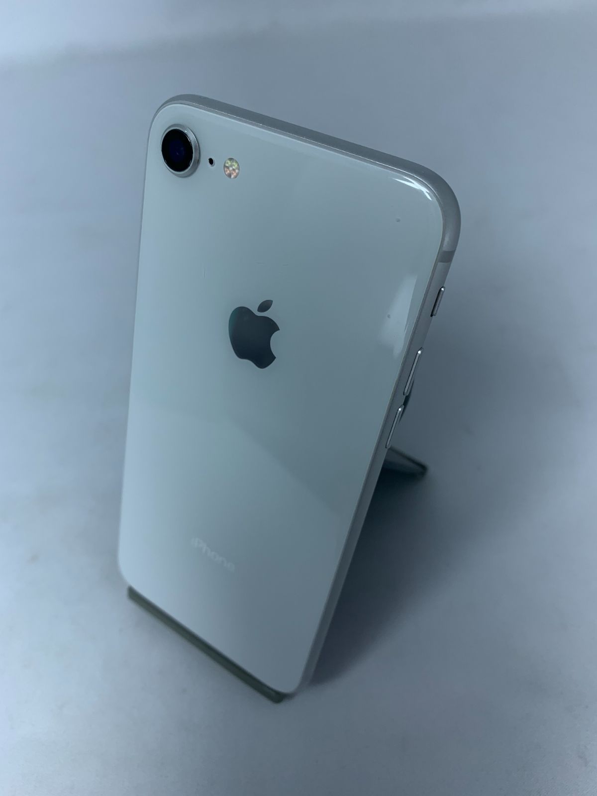 iPhone8 ジャンク　バッテリー86% 中古・バッテリー劣化・フレームキズ有】iPhone 8 256GB