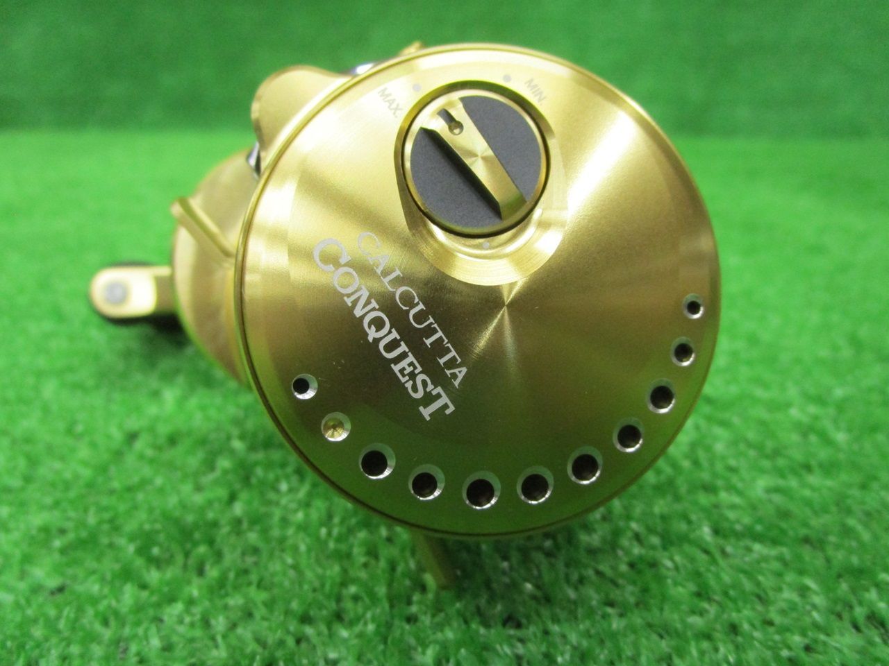 21カルカッタコンクエスト200HG 右ハンドル美品 21カルカッタコンクエスト200HG 右巻き カスタムハンドル 【公式通販】