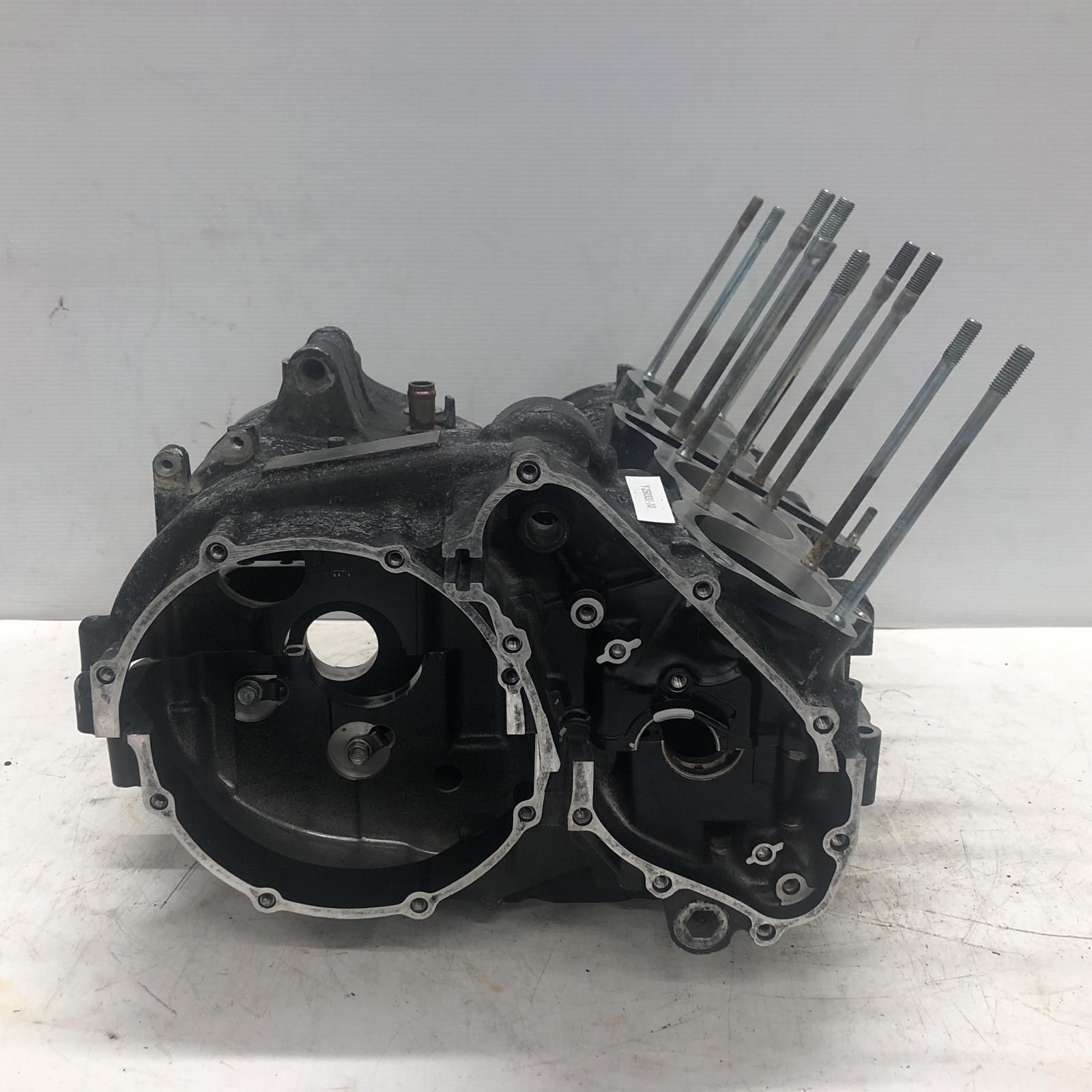 HONDA CBR400F クランクケース上下 ホンダHONDA CBR400F クランク