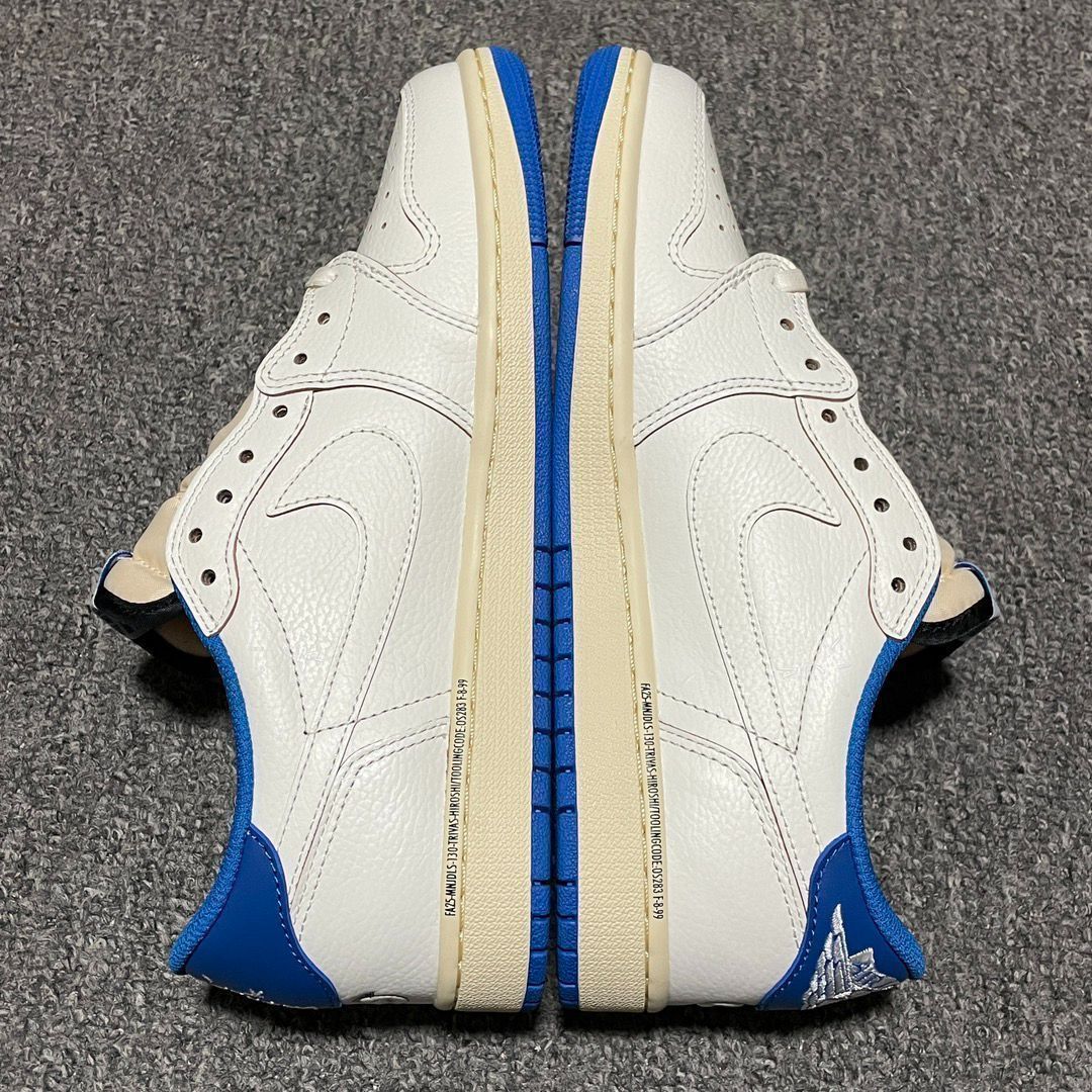NIKE fraent x travis scott x air 1