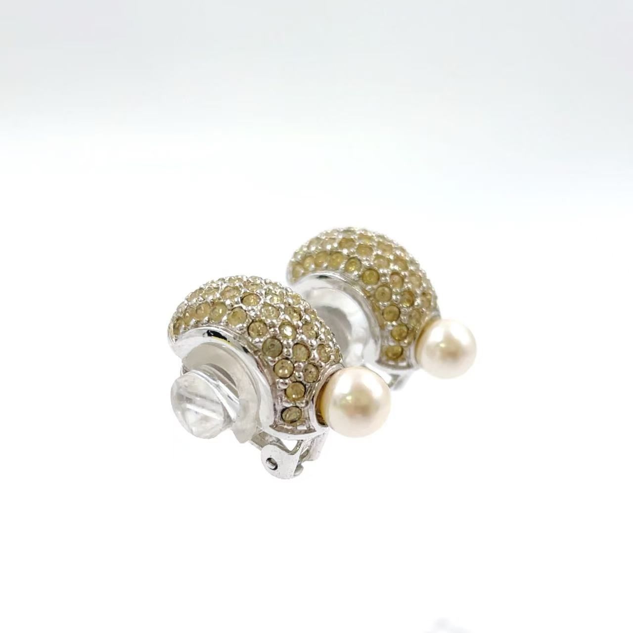 Christian Dior ラインストーン パール メタル×ラインストーン×フェイクパール オフホワイト×シルバー イヤリング