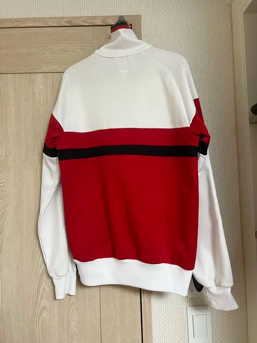 アディダス ACミラン 白 トラックジャージ