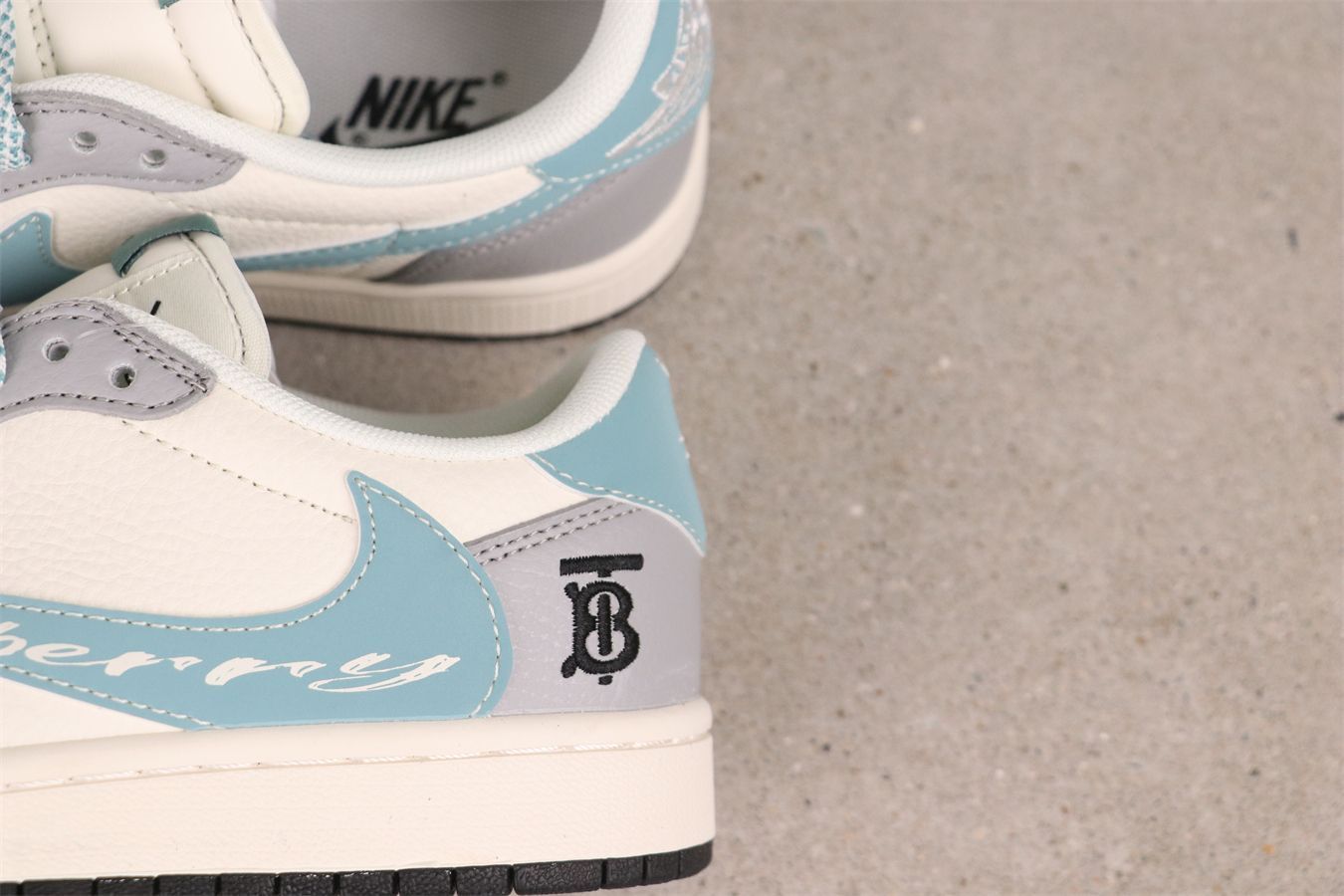 今日特価】Air Jordan / エア ジョーダン ホワイト グレー AJ1