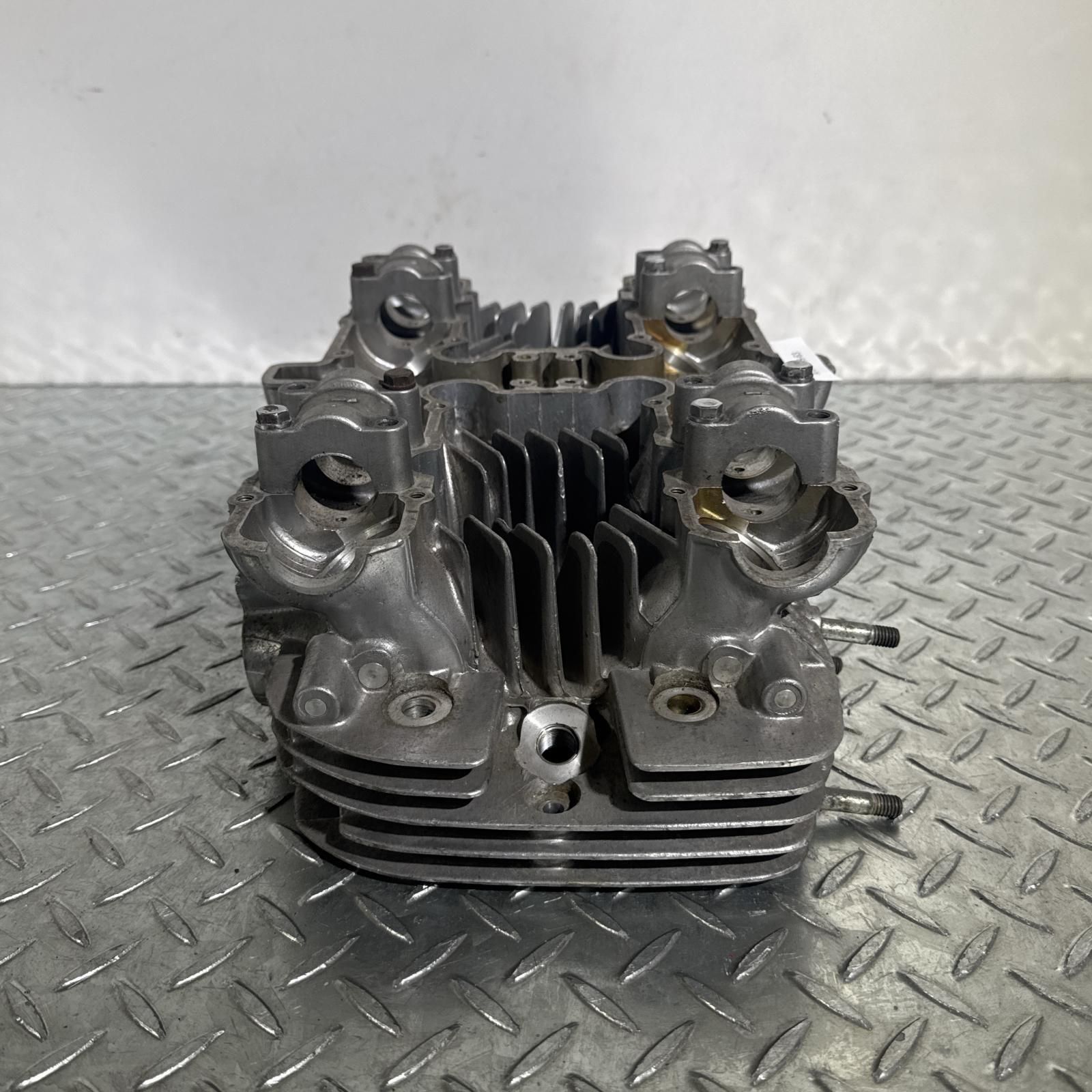 カワサキ KZ1000A Z1000A シリンダーヘッド (検 KZ1000LTD Z900 Z1 Z2 KAWASAKI KZ1000 シリンダーヘッド カワサキ KAWASAKI KZ1000