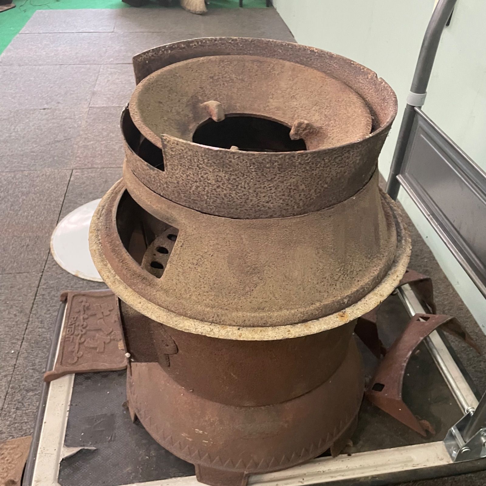 ♭ だるまストーブ キイケ レトロ 古道具 薪ストーブ 部品取り 現状品