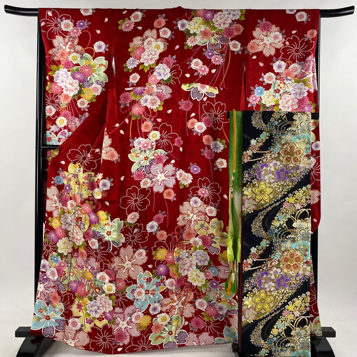 振袖 身丈165cm 裄丈66cm M 袷 袋帯フルセット 草花 手毬 金彩 金糸 赤 正絹 名品