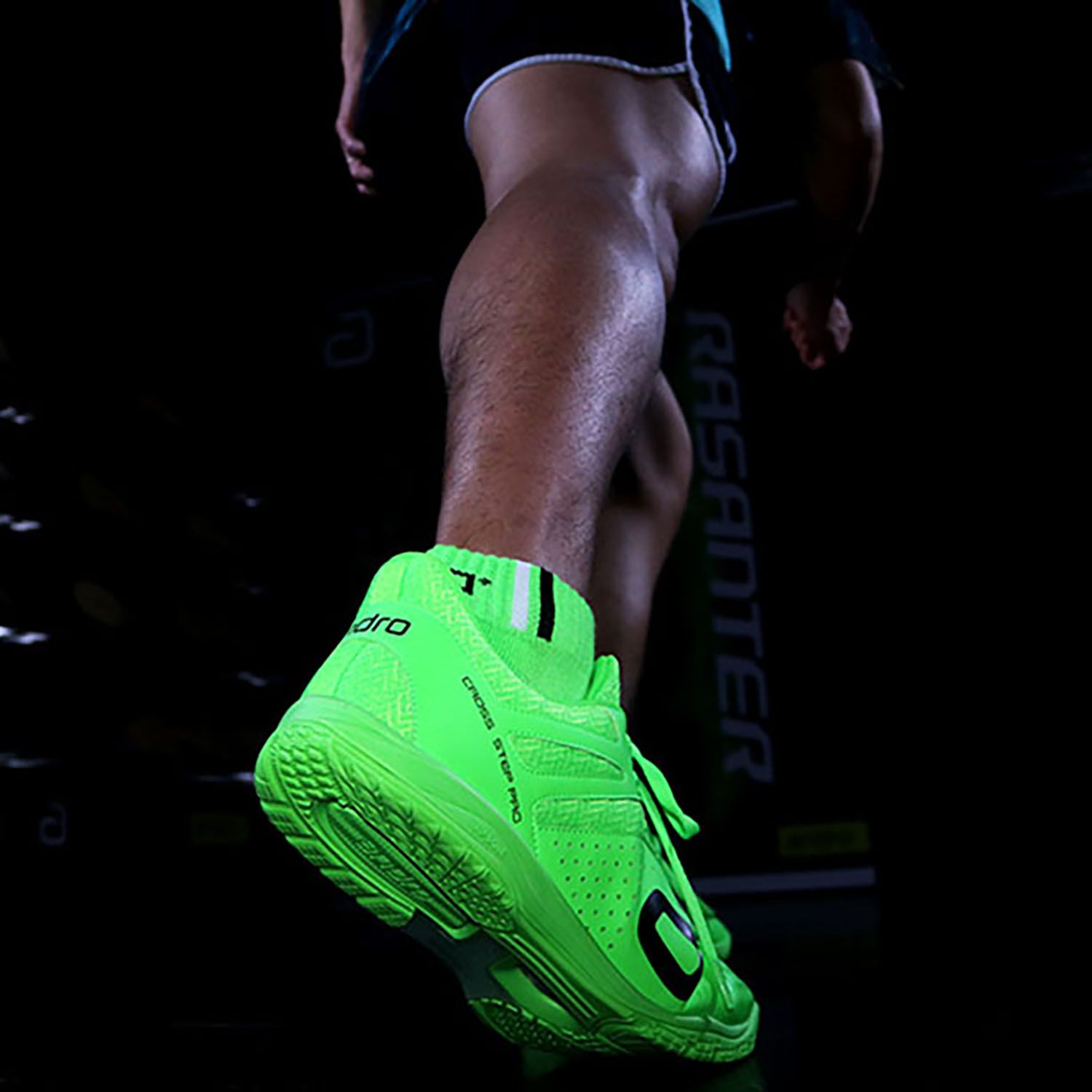 【速達!】アンドロ andro 卓球 クロスステップ プロ ネオングリーン  350023018 ネオングリーン 27.0 雨に強い