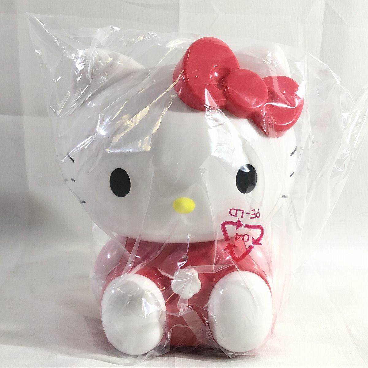 サンリオ 新品 ハローキティ 超音波式加湿器 EAK-2062 KT-R 赤白 Z1