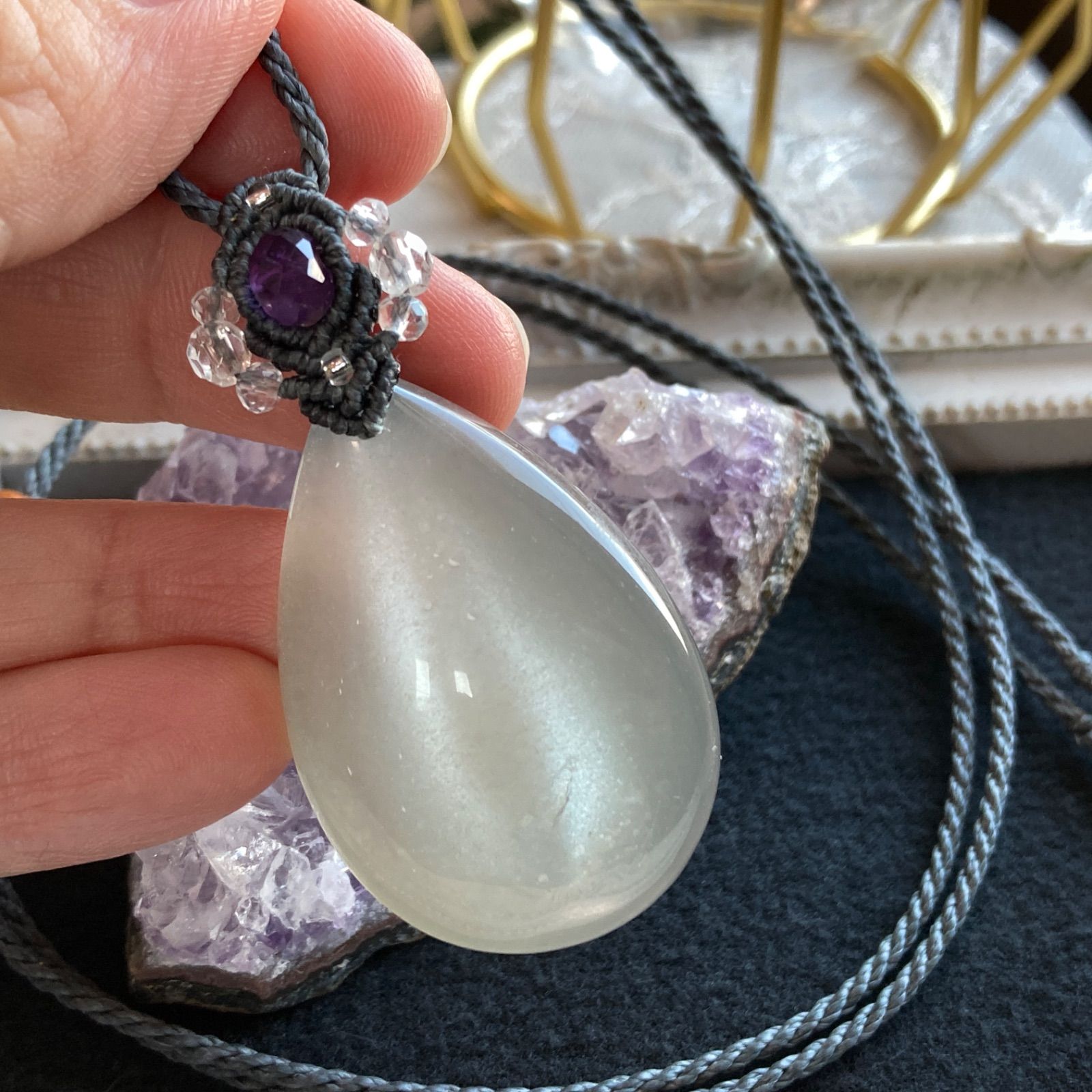 フォッシルコーラル ラブラドライト マクラメネックレス マクラメ編み