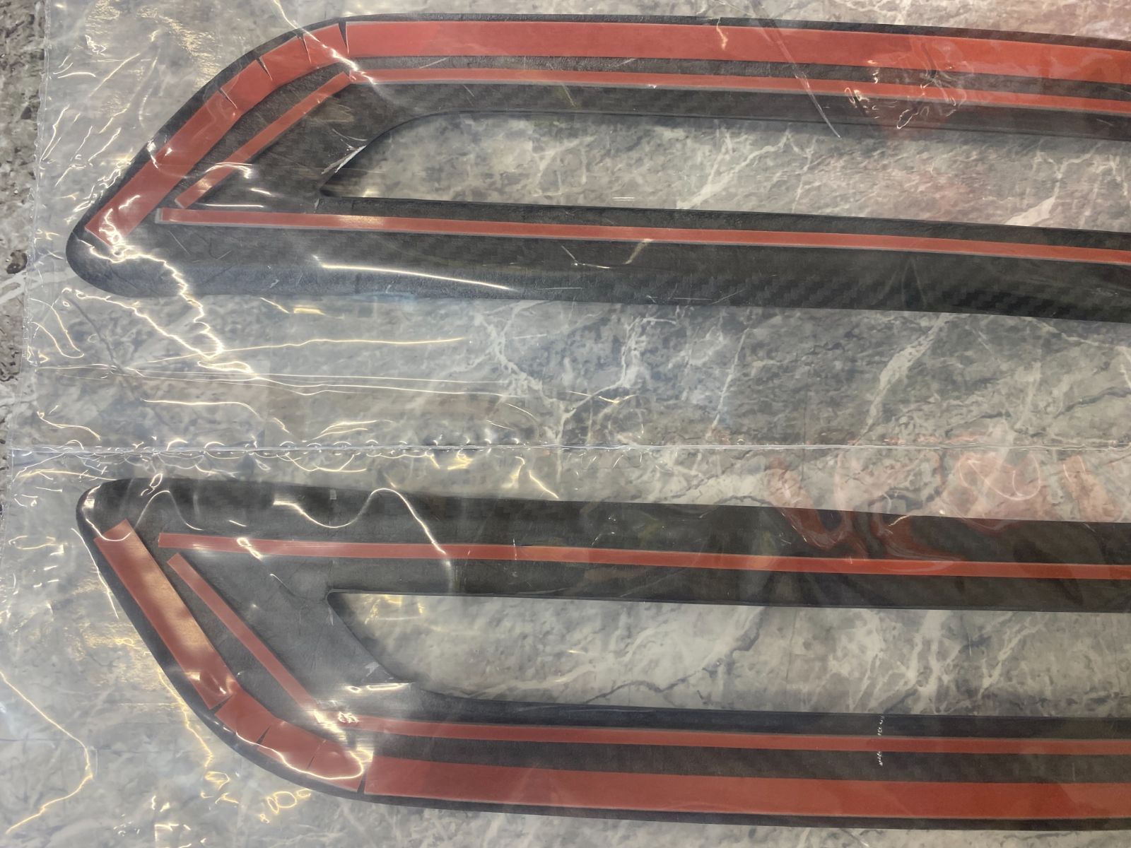 スープラ ドライカーボン製インナースカッフプレートカバー