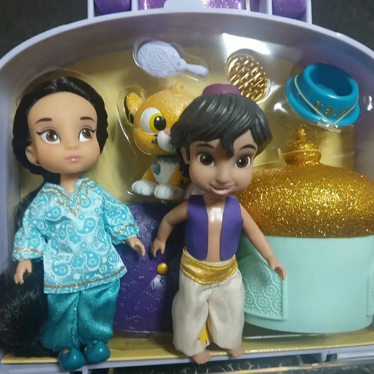 ミニ ベビードール ジャスミン セットと アラジン