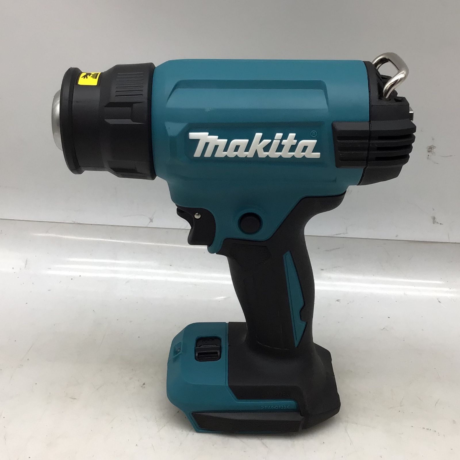 未使用に近い】☆Makita/マキタ 18v充電式ヒートガン HG181DZK