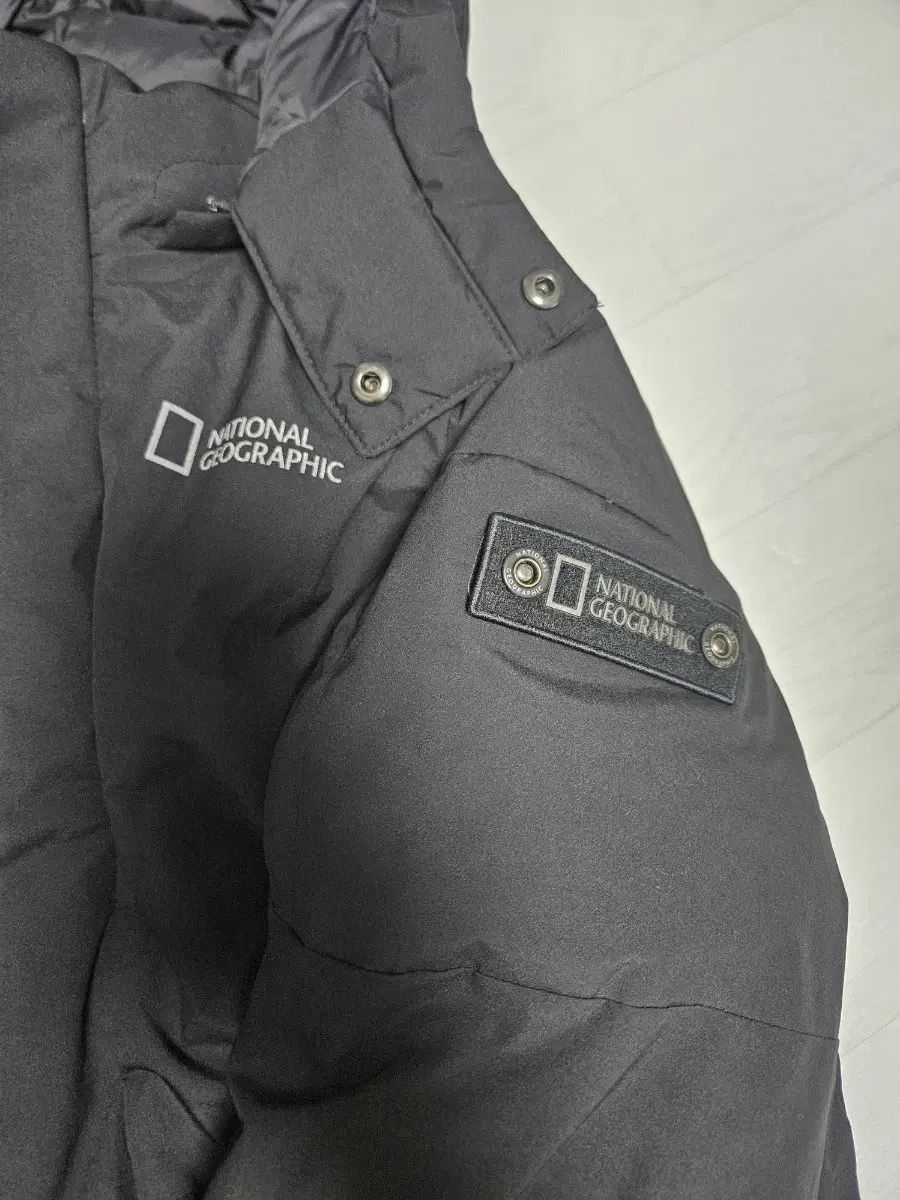 National Geographic ナショナルジオグラフィック 黒 ダウン 140 STEELWINDOWSANDDOORS_COM