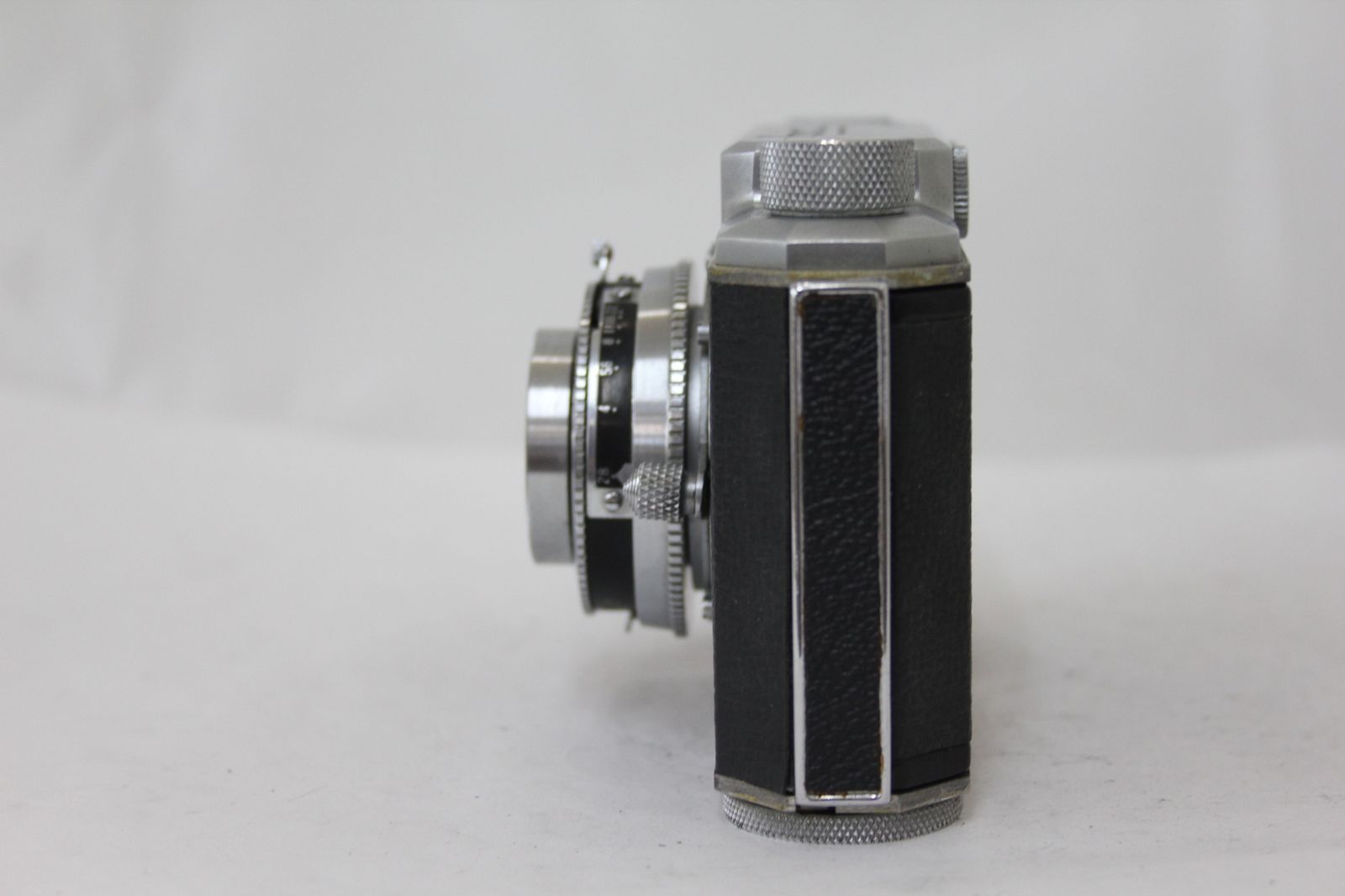 F2.8