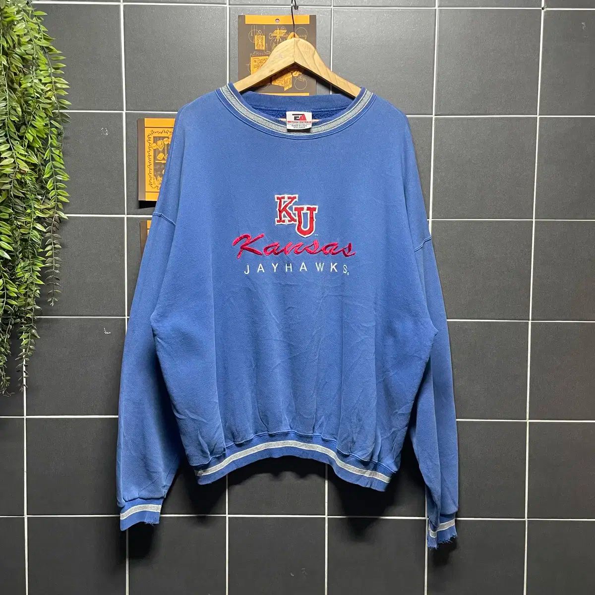 Kansas Jayhawks NBA カンザス ジョークチーム パーカー