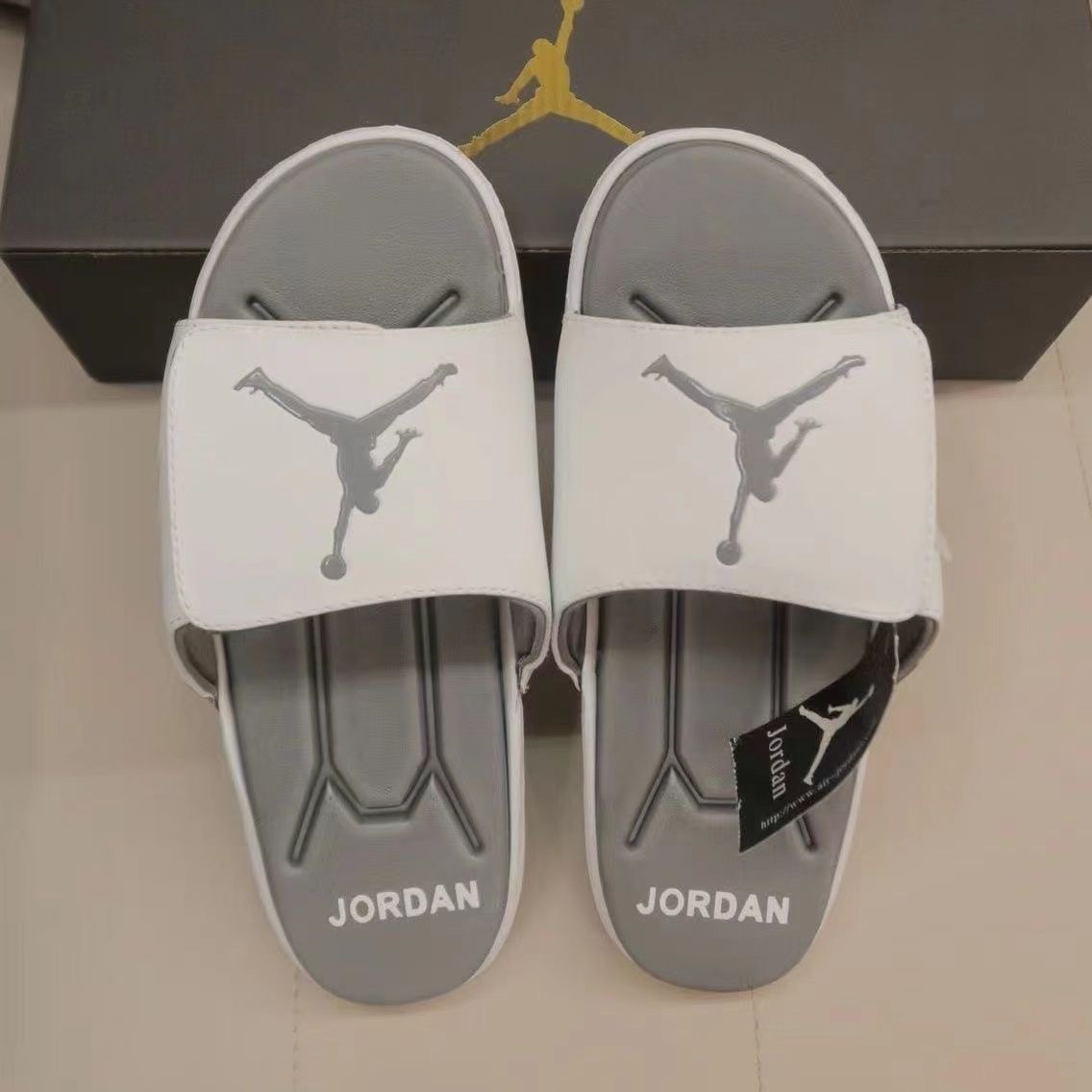 Jordan ジョーダン サンダル - メルカリ Jordan ジョーダン サンダル - メルカリ