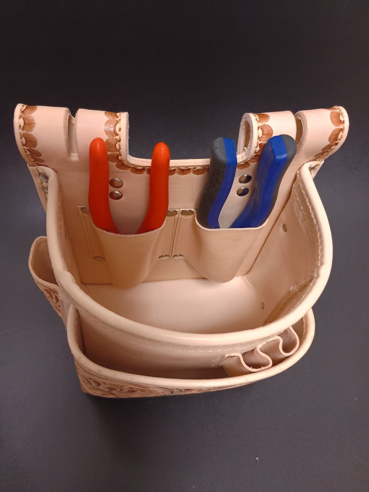 腰袋 牛革 工具差し ペンチ ニッパー ２段 腰道具 ２段腰袋 カッター差し BRIGHTFACE_UK