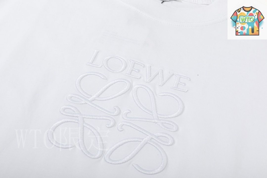 LOEWE 刺繍ロゴ ホワイト Tシャツ LOEWE ロエベ Tシャツ アナグラム 刺繍 ロゴ ホワイト メンズ M
