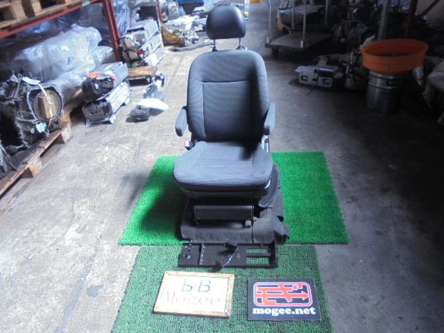 1FC5062 AJ3 トヨタ ｂB NCP31 前期型 Z 助手席電動リフトアップシート