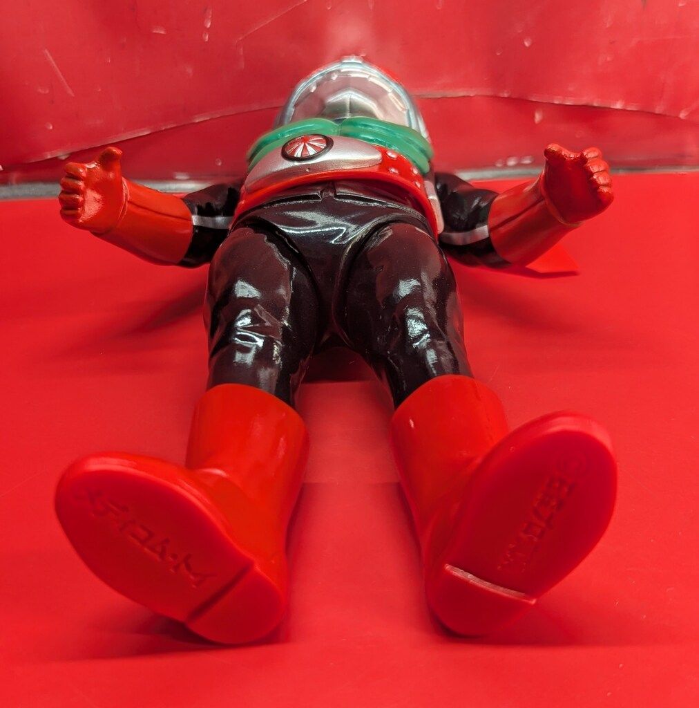 仮面ライダー新2号　ダブルライダーカラーVer　メディコムトイ　東映レトロソフビ 仮面ライダー新2号(ダブルライダーカラーVer)東映レトロソフビ
