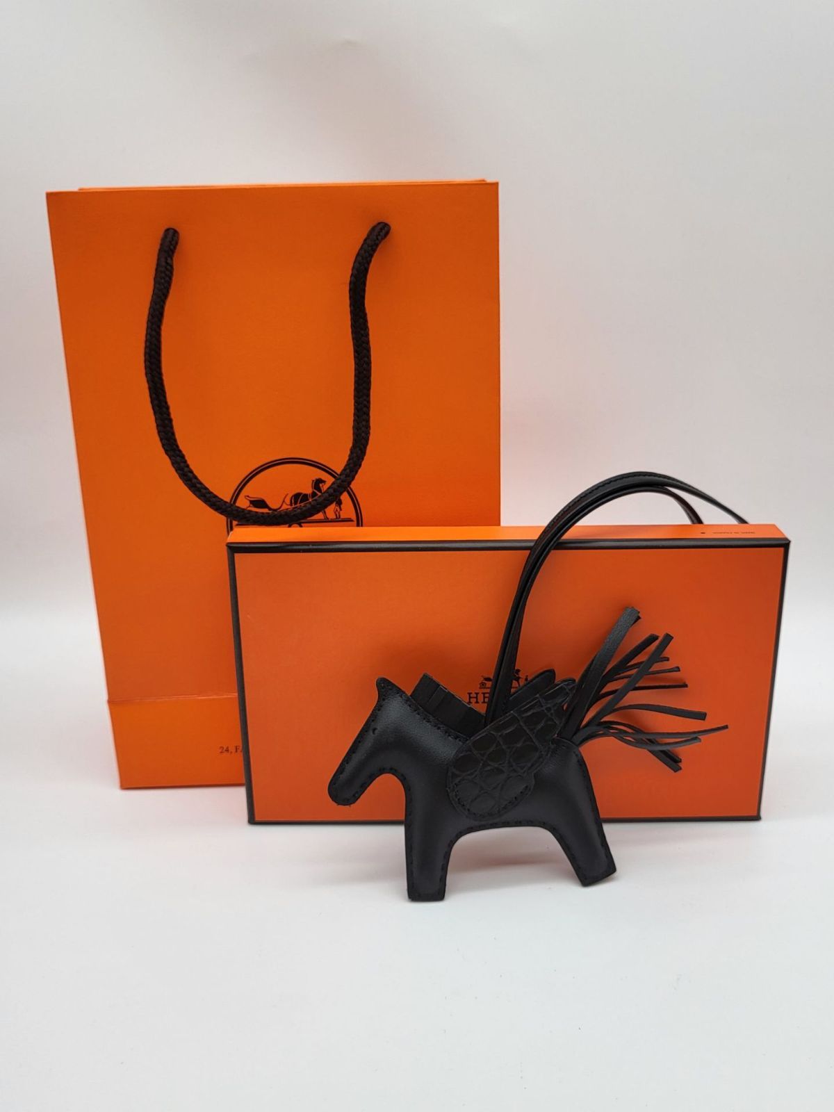 HERMES ロデオチャーム PM ペガサス ソーブラック