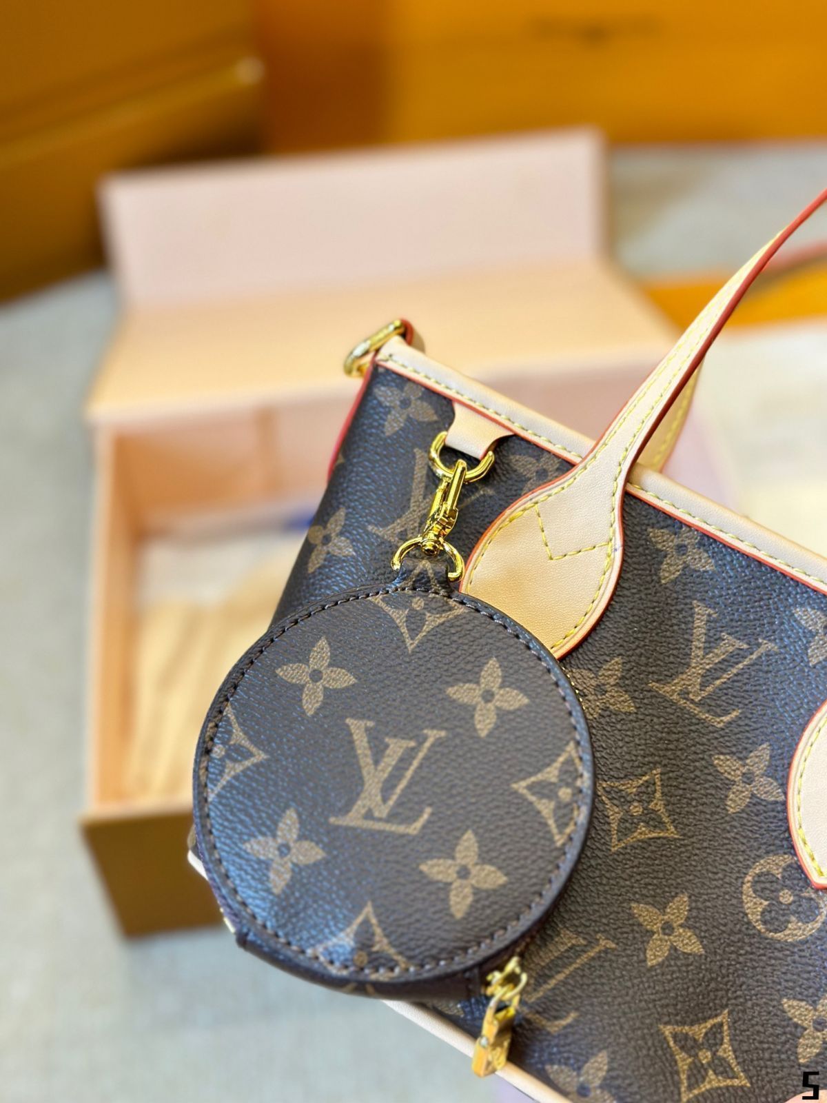 ルイ・ヴィトン(LOUIS VUITTON) ネヴァーフル ショルダーバッグ | 通販