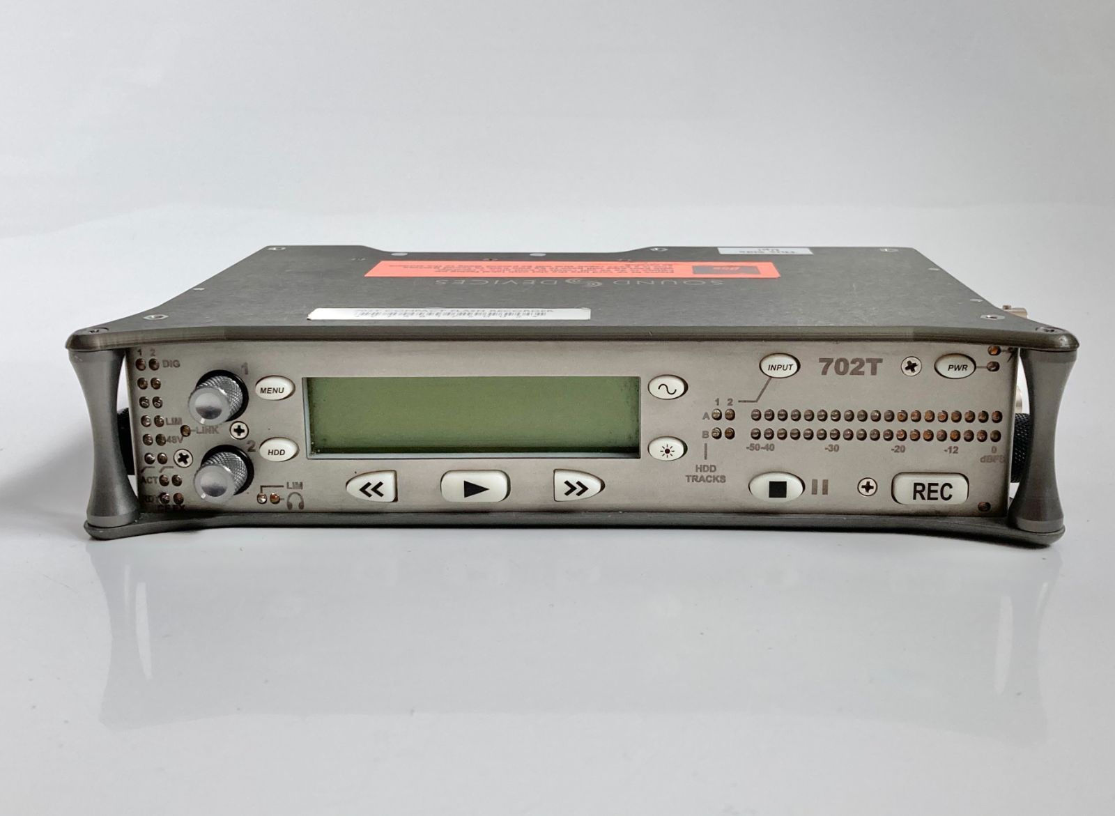 702T