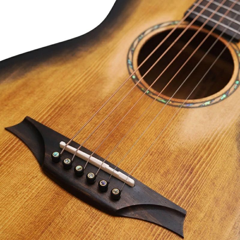 アコースティックギター