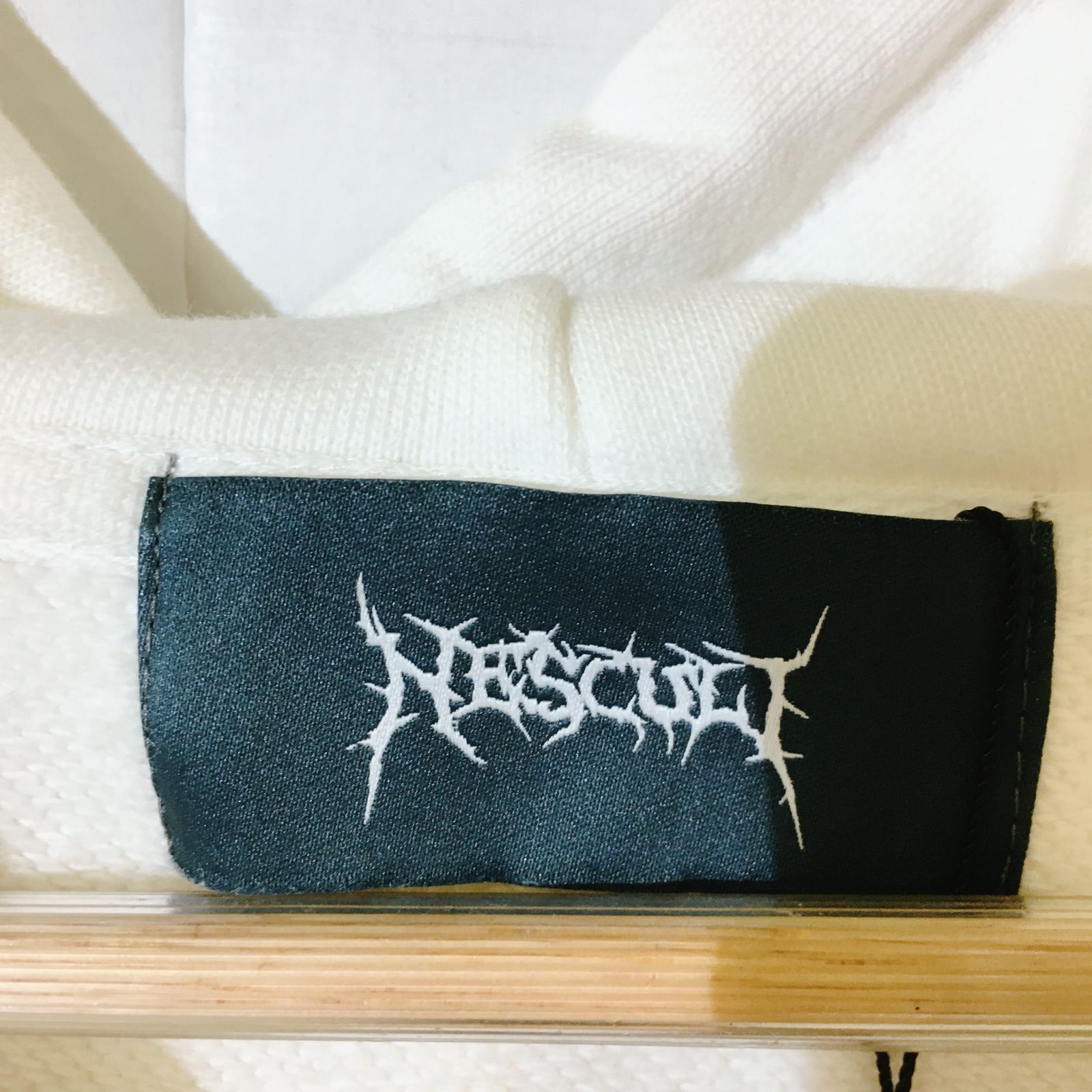 4423Sw超美品 NESCULT ネスカルト METAL NC LOGO ジップパーカー