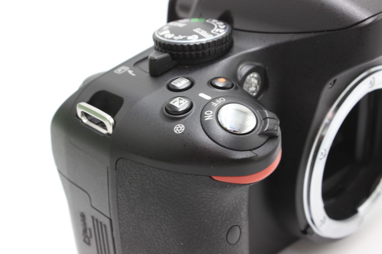 ✨美品✨ショット数僅か❣️付属品多数 Nikon D5100 5565ショット！Nikon D5100 ボディ ニコン - メルカリ