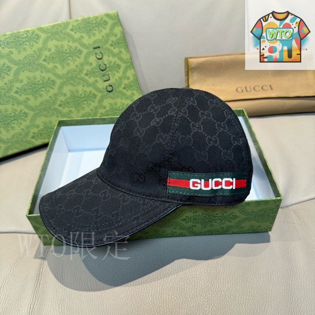 今日 Gucci ベースボールキャップ