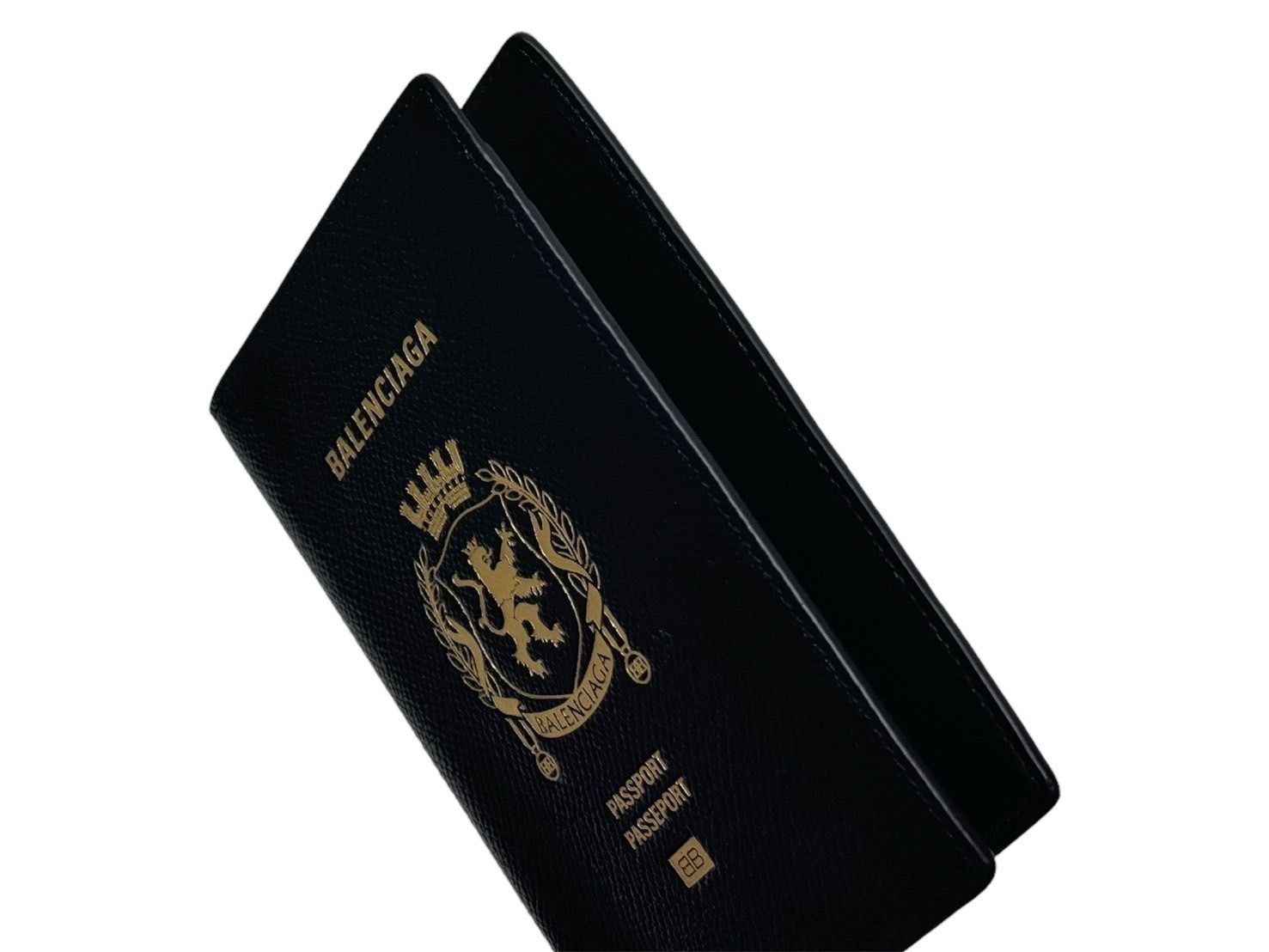 極美品 BALENCIAGA バレンシアガ パスポートホルダー パスポートケース