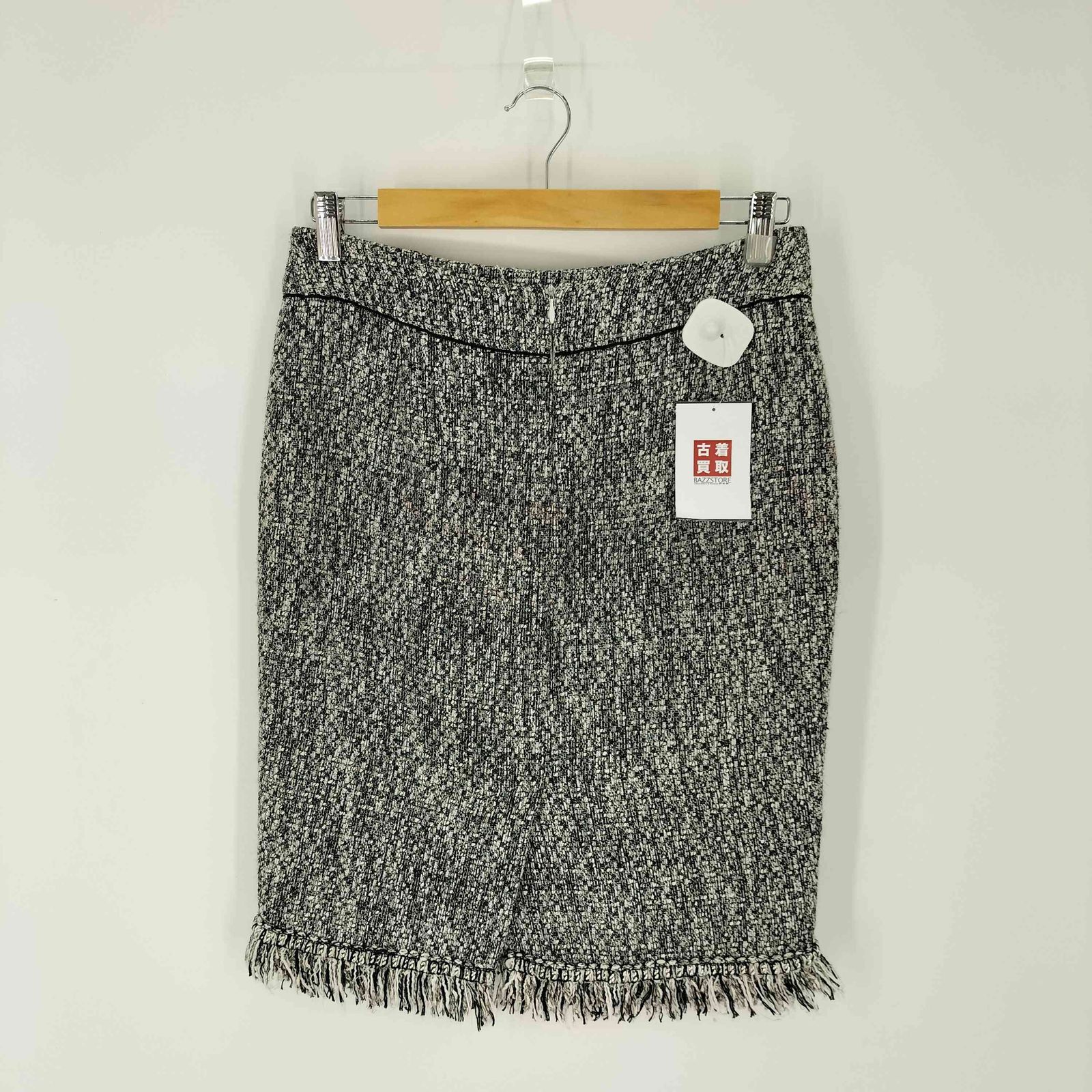 高級ライン　白タグ　maxmara スカート　カッティング　max mara マックスマーラ MAX MARA 白タグ 裾フリンジ ツイードスカート