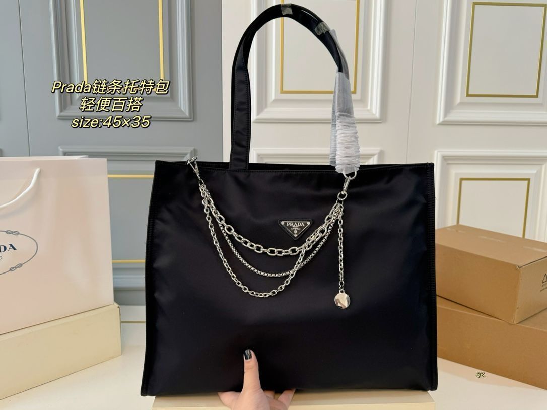 PRADAプラダの秋冬新作チェーントートバッグ、旅行バッグ
