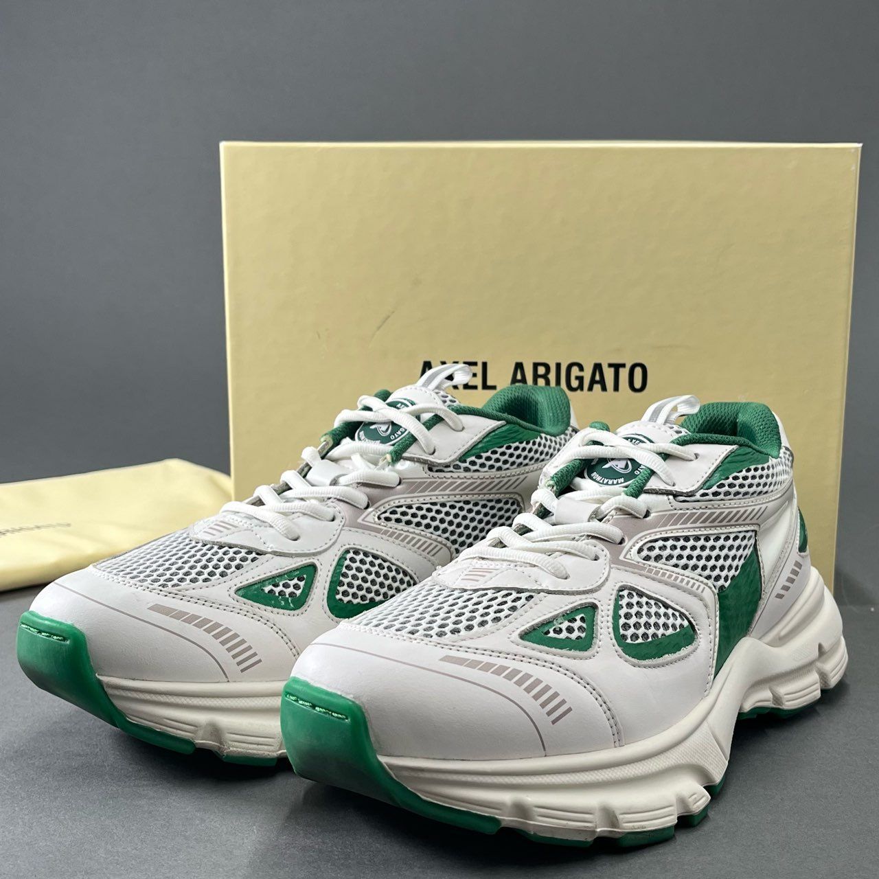 3j1 AXEL ARIGATO アクセル アリガト MARATHON RUNNER ローカット 