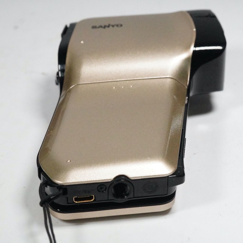 MAX94％OFF！ SANYO サンヨー Xacti DMX-CG11 ゴールド 元箱 返金保証 2298 家族