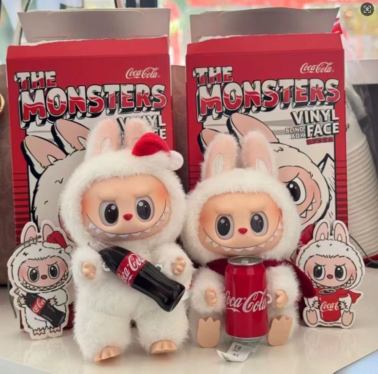 2枚【1日発送】ラブブ LABUBU CocaCola ぬ新品未使用 いぐるみ